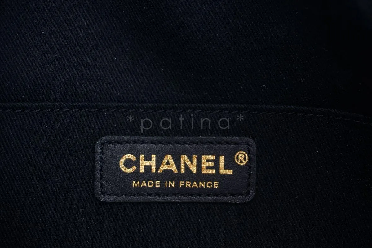 17P Chanel Black Soft Caviar Fanny Pack Belt Bag GHW