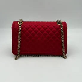 2.55 Reissue 225 Red Shoulder Bag in Satin, Gold hardware