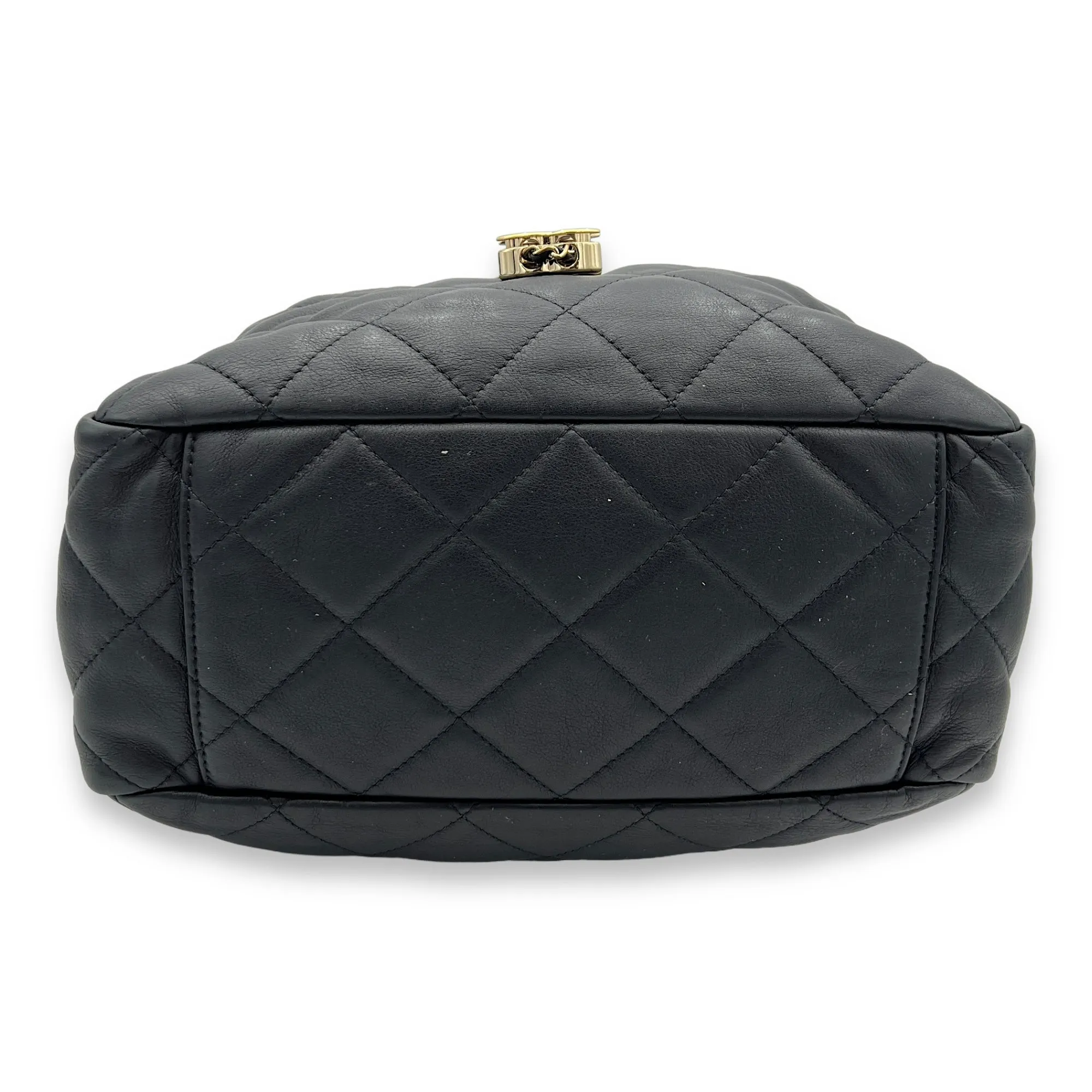 Bucket Black Shoulder Bag in Calfskin, Gold hardware