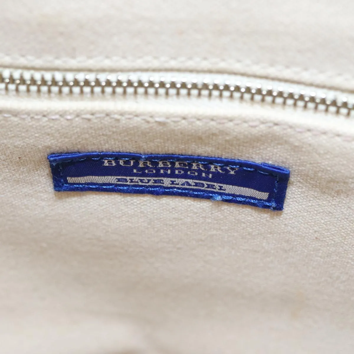 BURBERRY Handbag