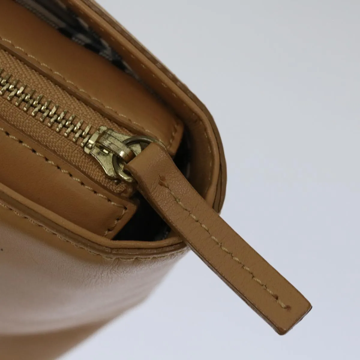 BURBERRY Handbag
