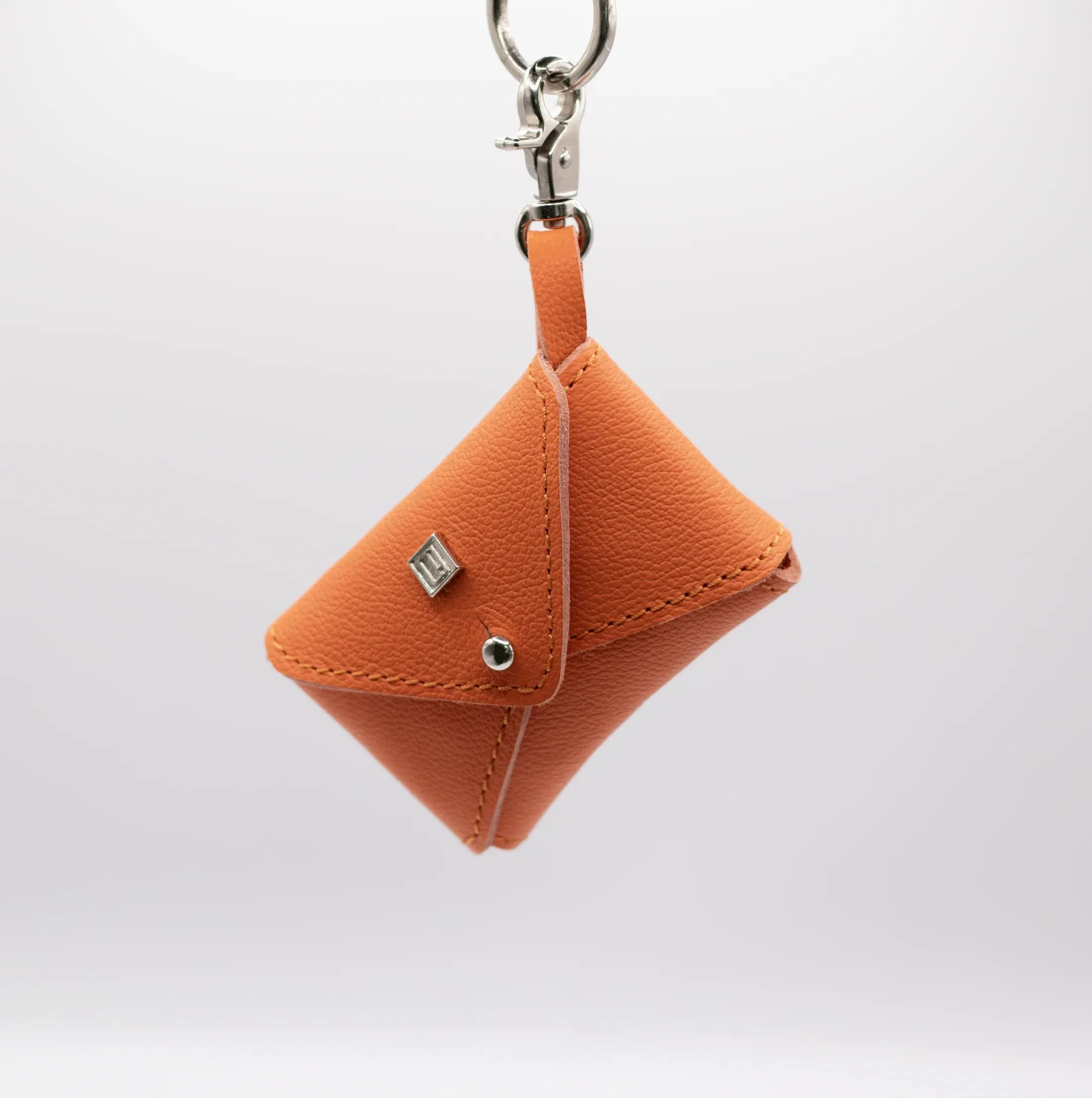 D&H PooSh - Leather Poo Bag Dispenser