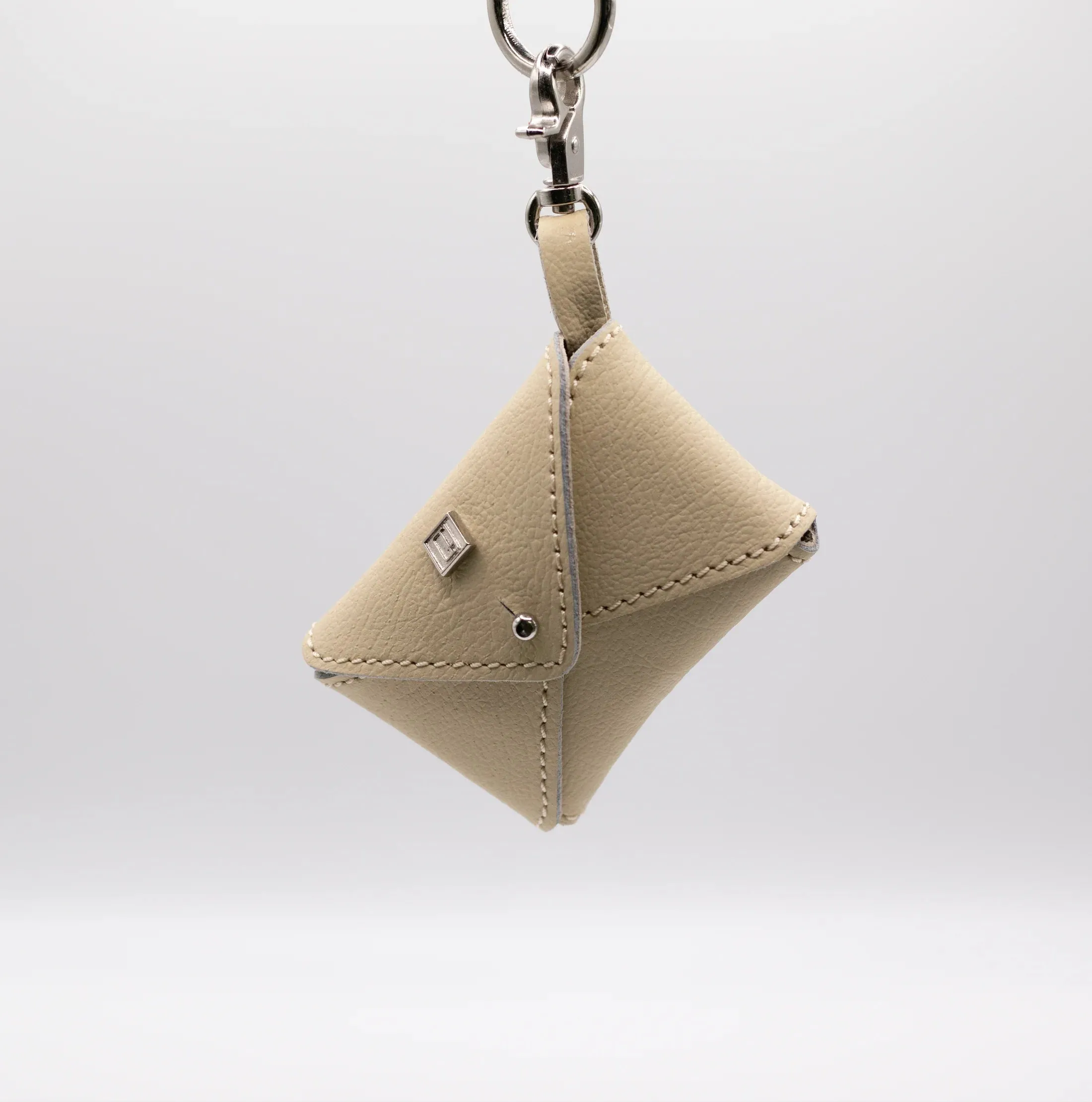 D&H PooSh - Leather Poo Bag Dispenser
