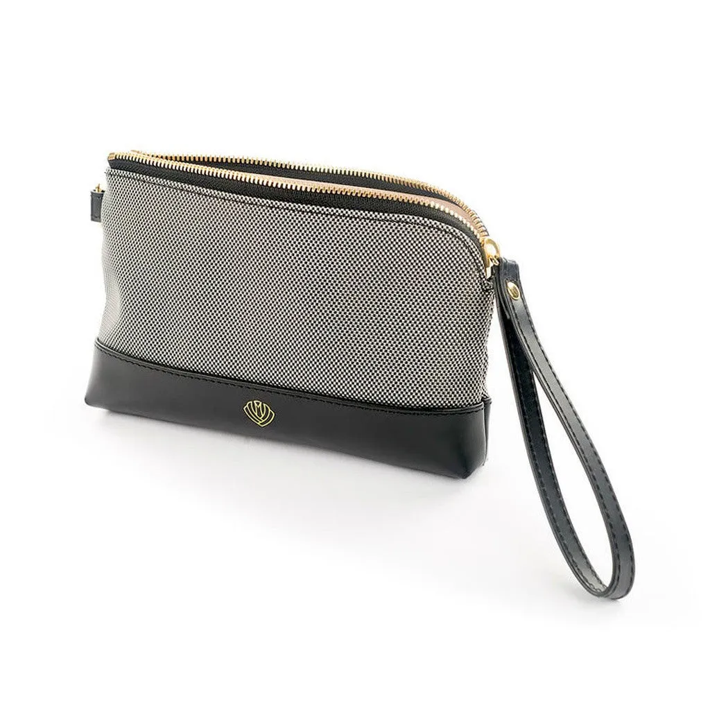 Everyday Essentials Wristlet - Black