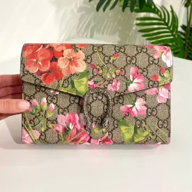 Gucci Blooms Dionysus WOC