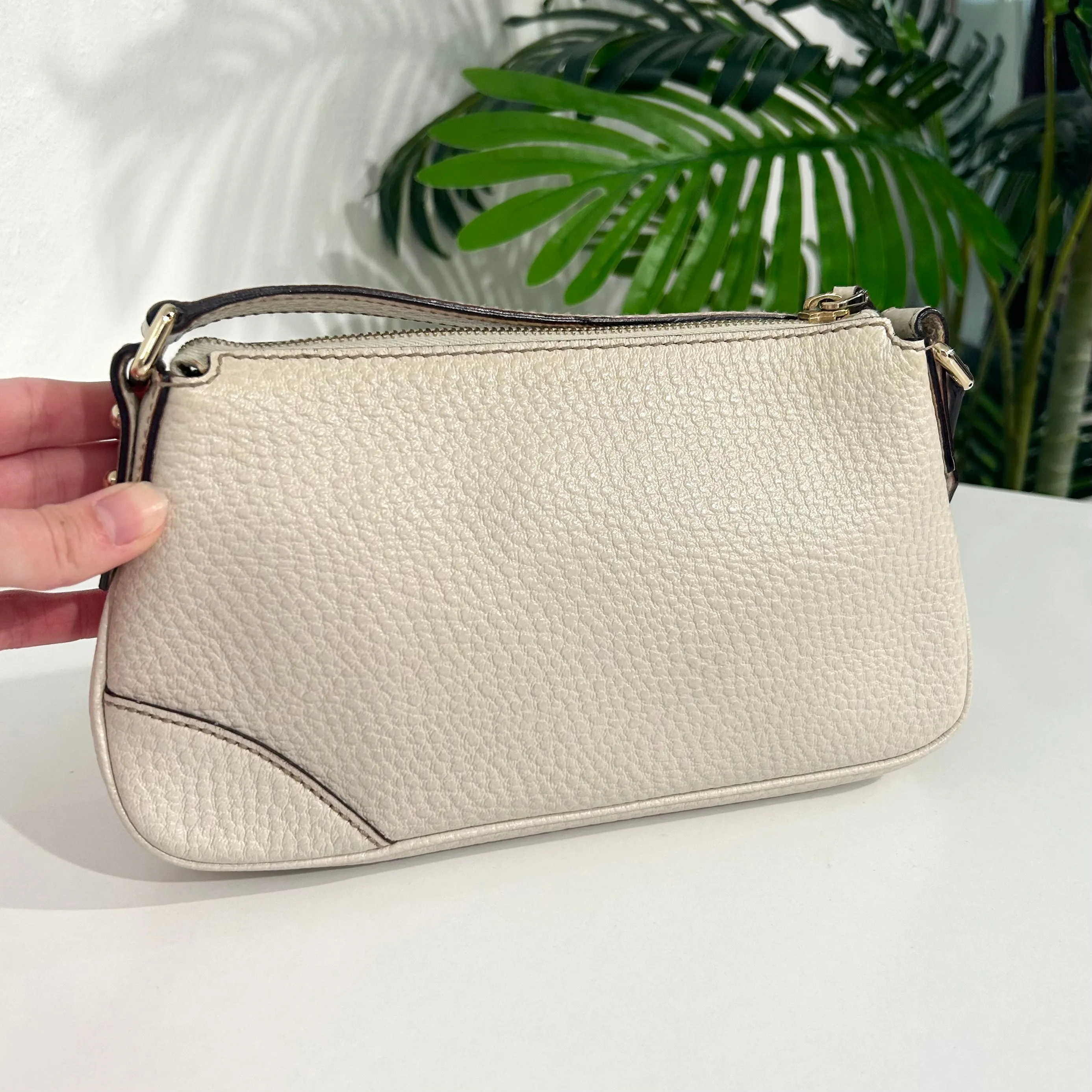 Gucci Crème Mini Hasler Pochette