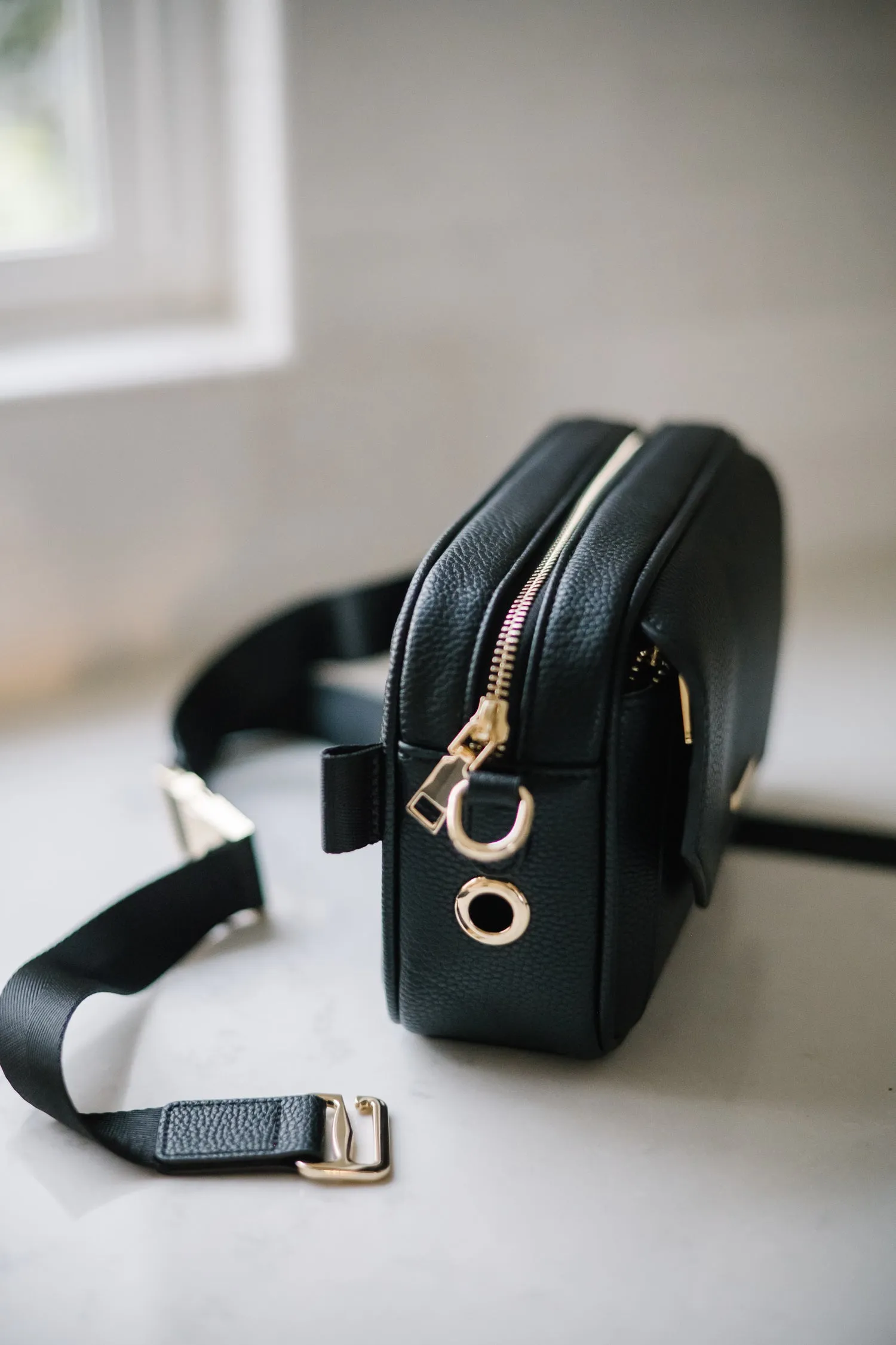 Harper - Black/Gold