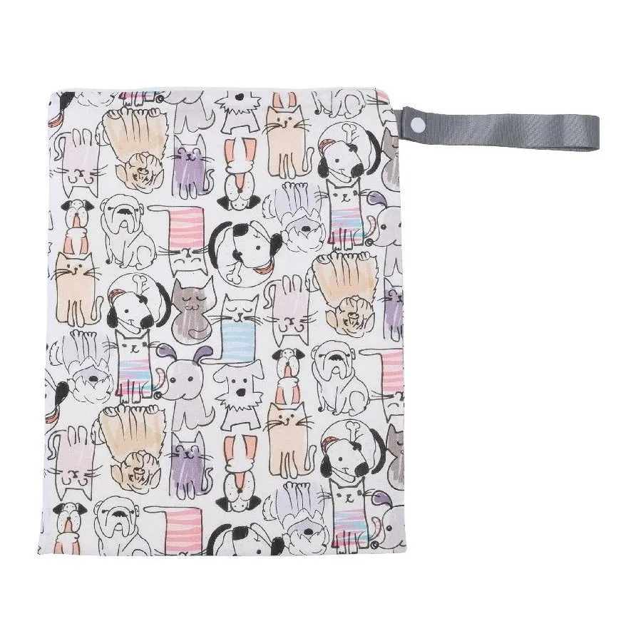 Itzy Ritzy Wet Bag W Adjustable Handle WBMH8304 - Cats & Dogs