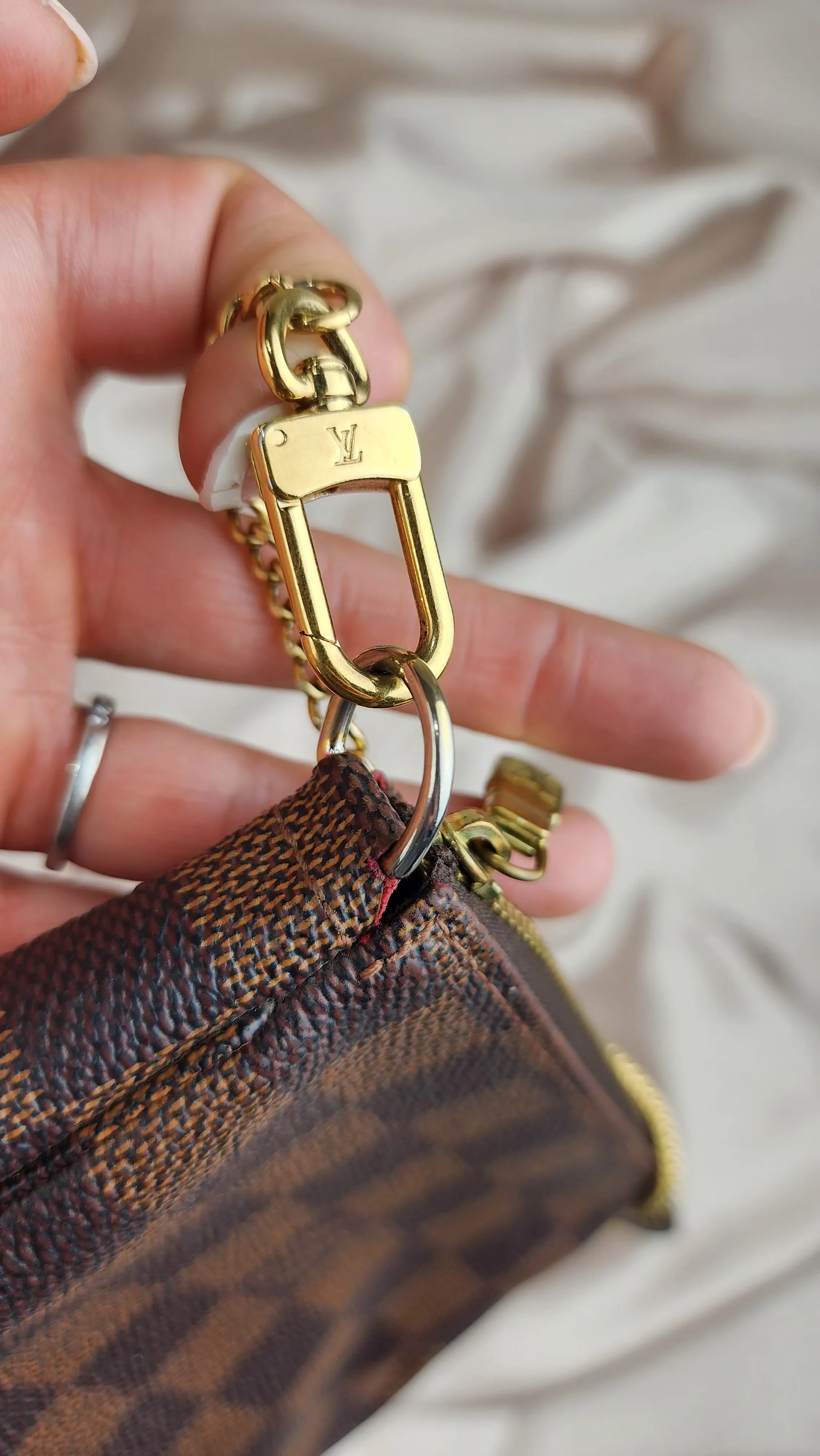 Louis Vuitton Damier Ebene Mini Pochette -729