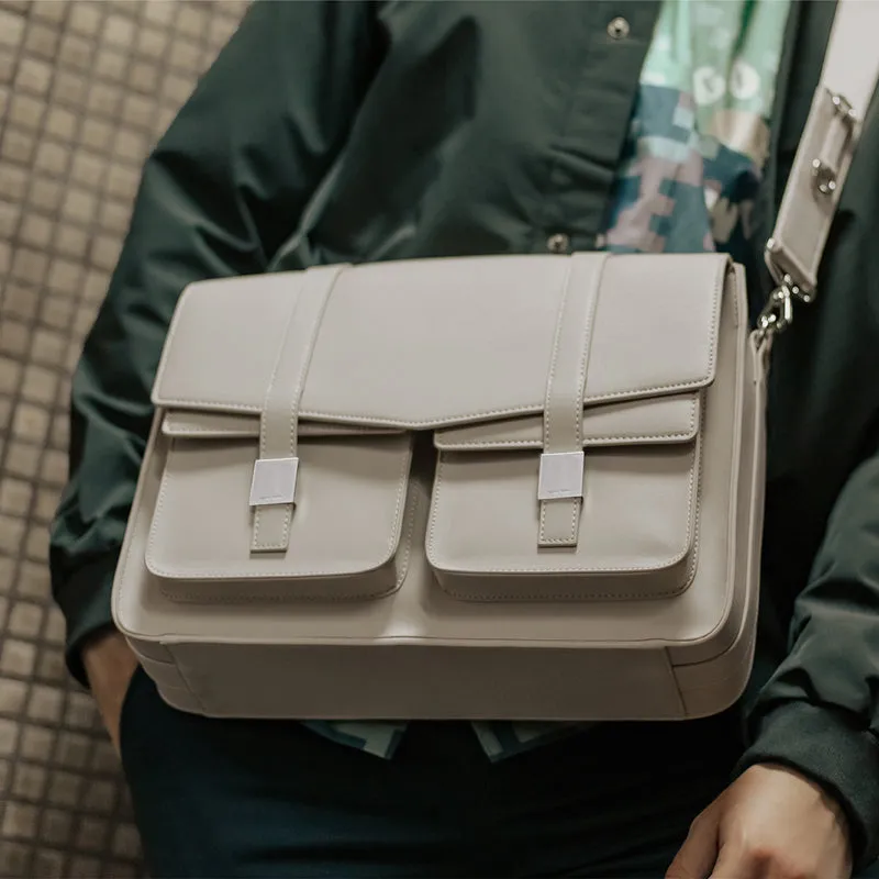 Mason L Messenger Bag - Cream