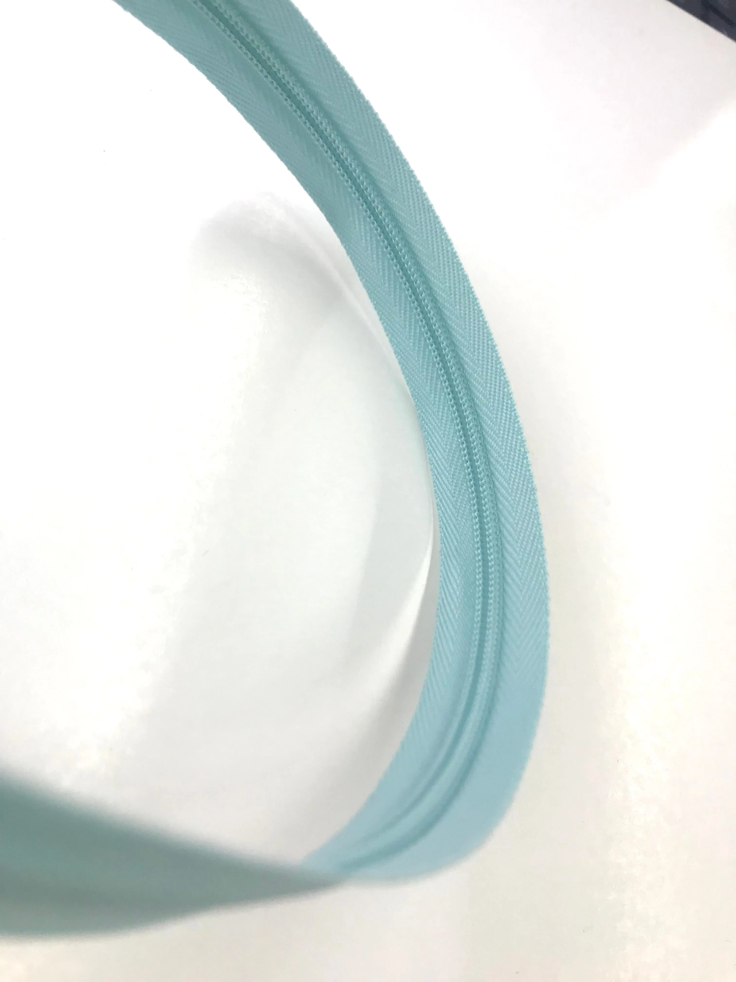 YKK® #3 Nylon Zipper c/e #543