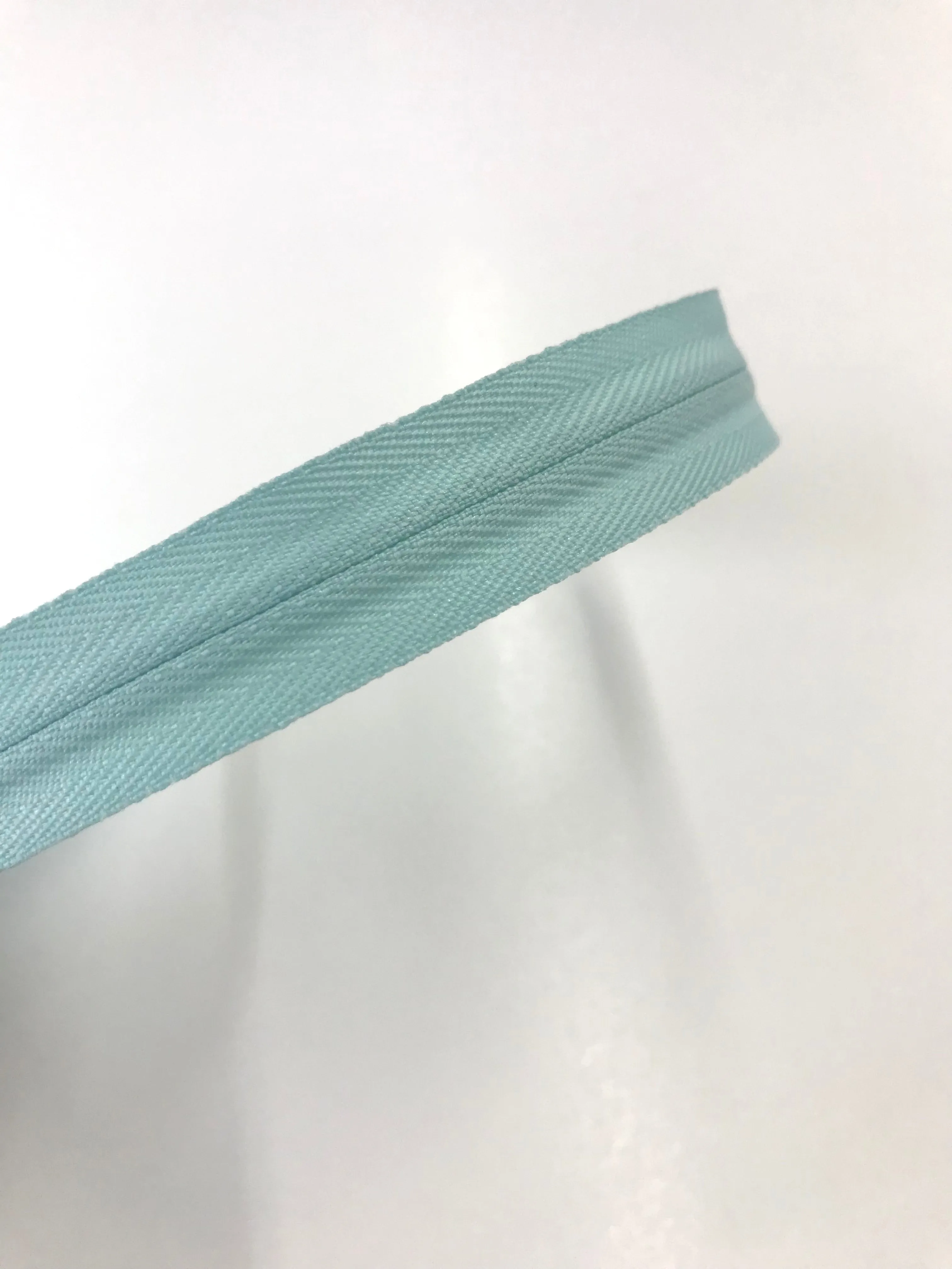 YKK® #3 Nylon Zipper c/e #543