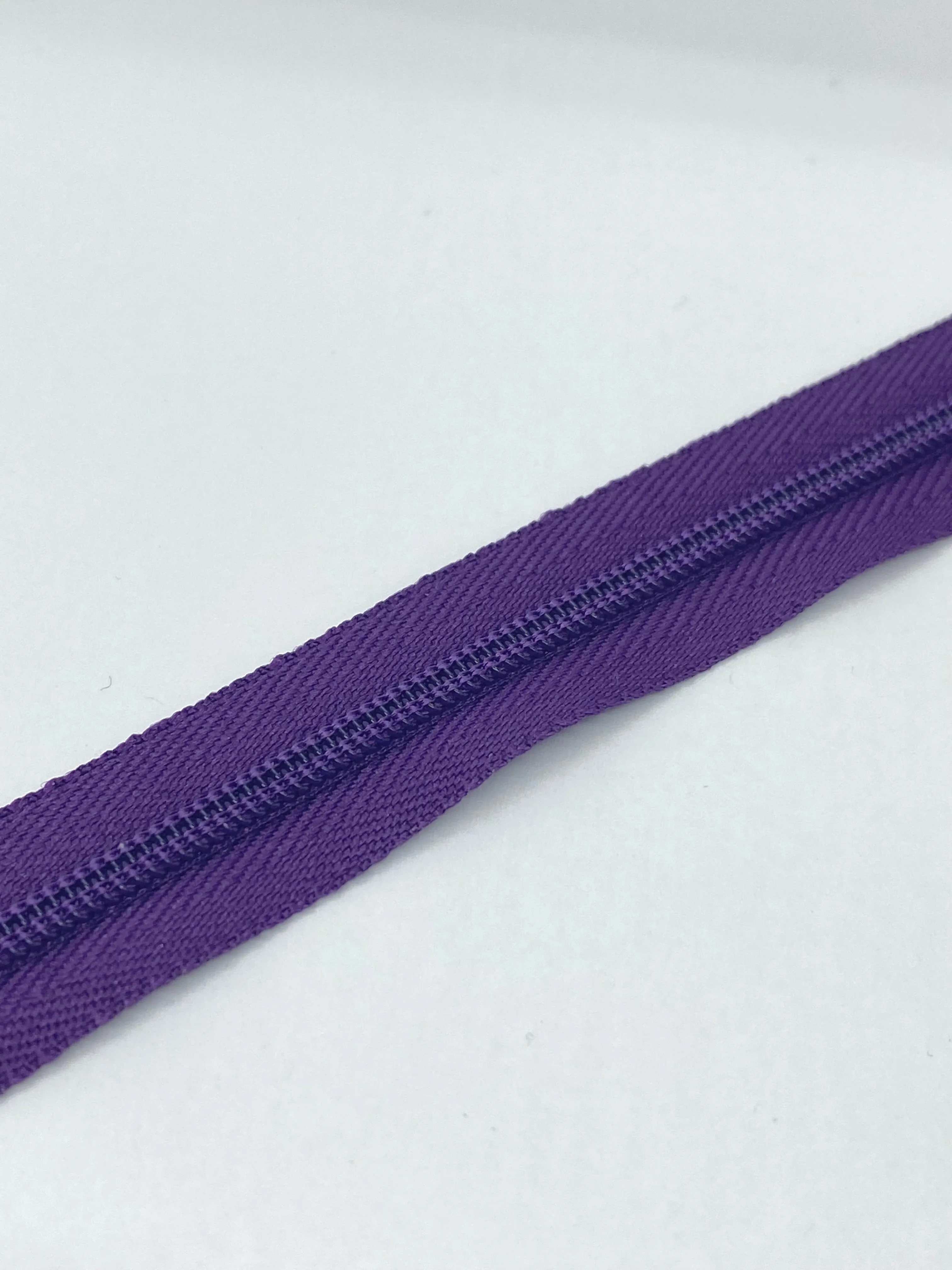 YKK® #3 Nylon Zipper c/e #865